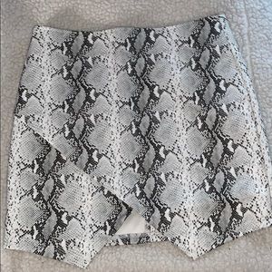 Snakeskin envelope skirt